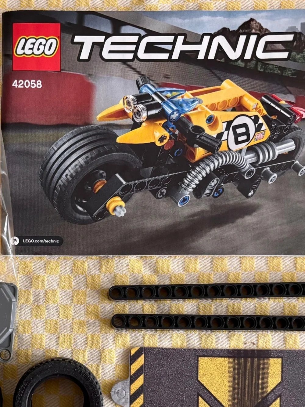 LEGO TECHNIC 42058: Stunt Bike 140 pcs. New Open Box. COMPLETE. Ages 7-14